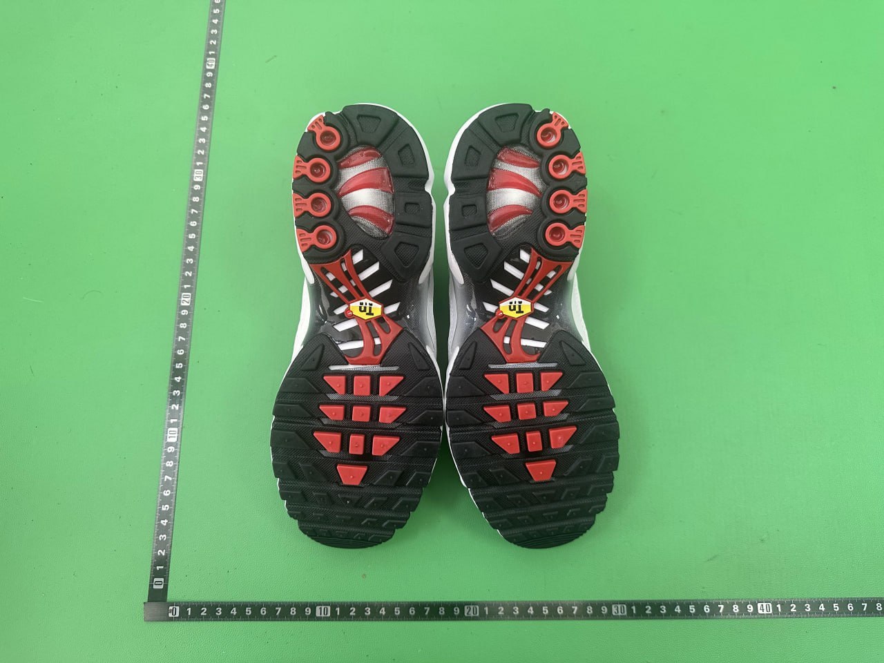 TN Batch  Nike Air Max  Plus -6