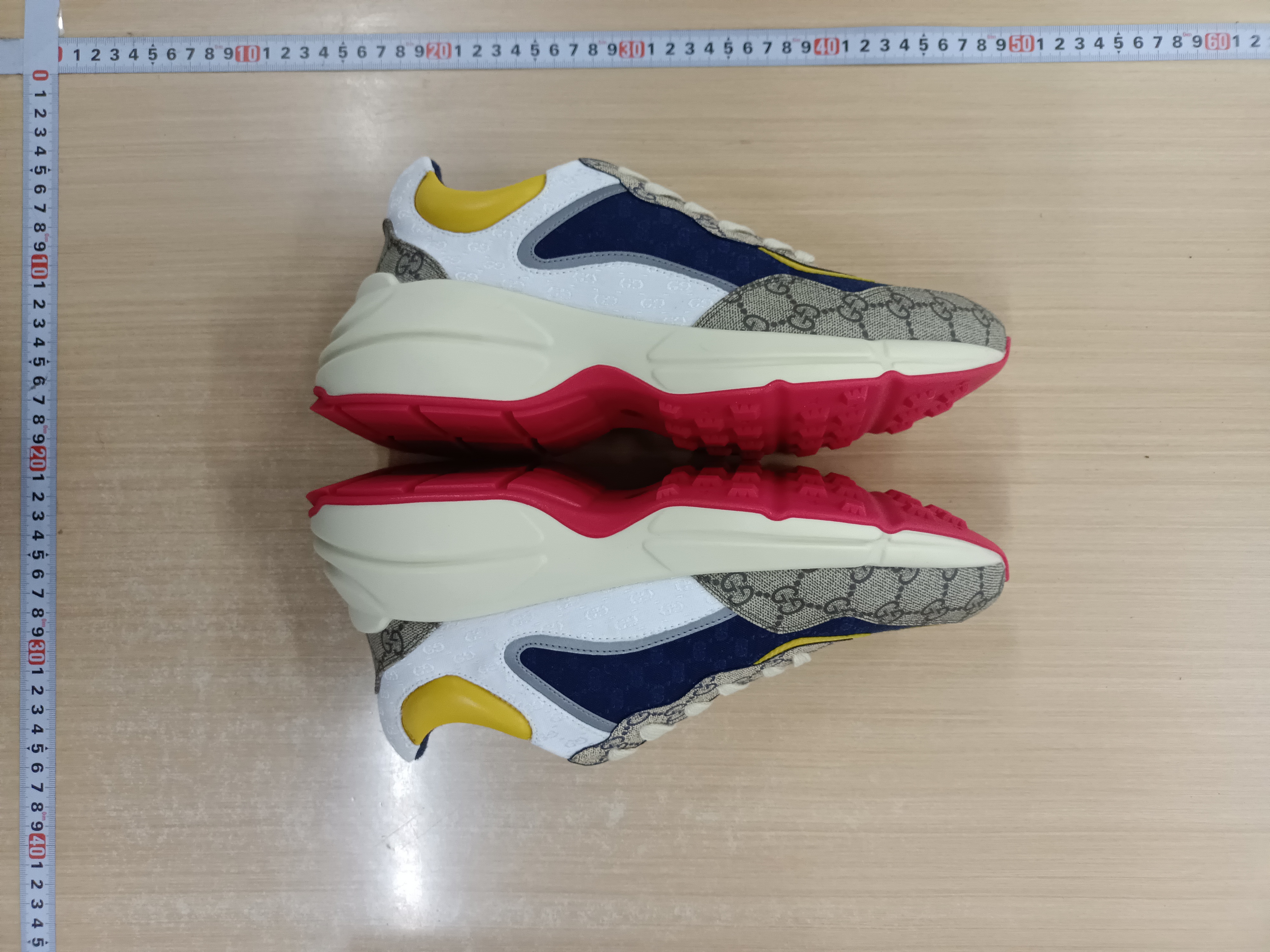 BF batch Gucci Rhyton -12