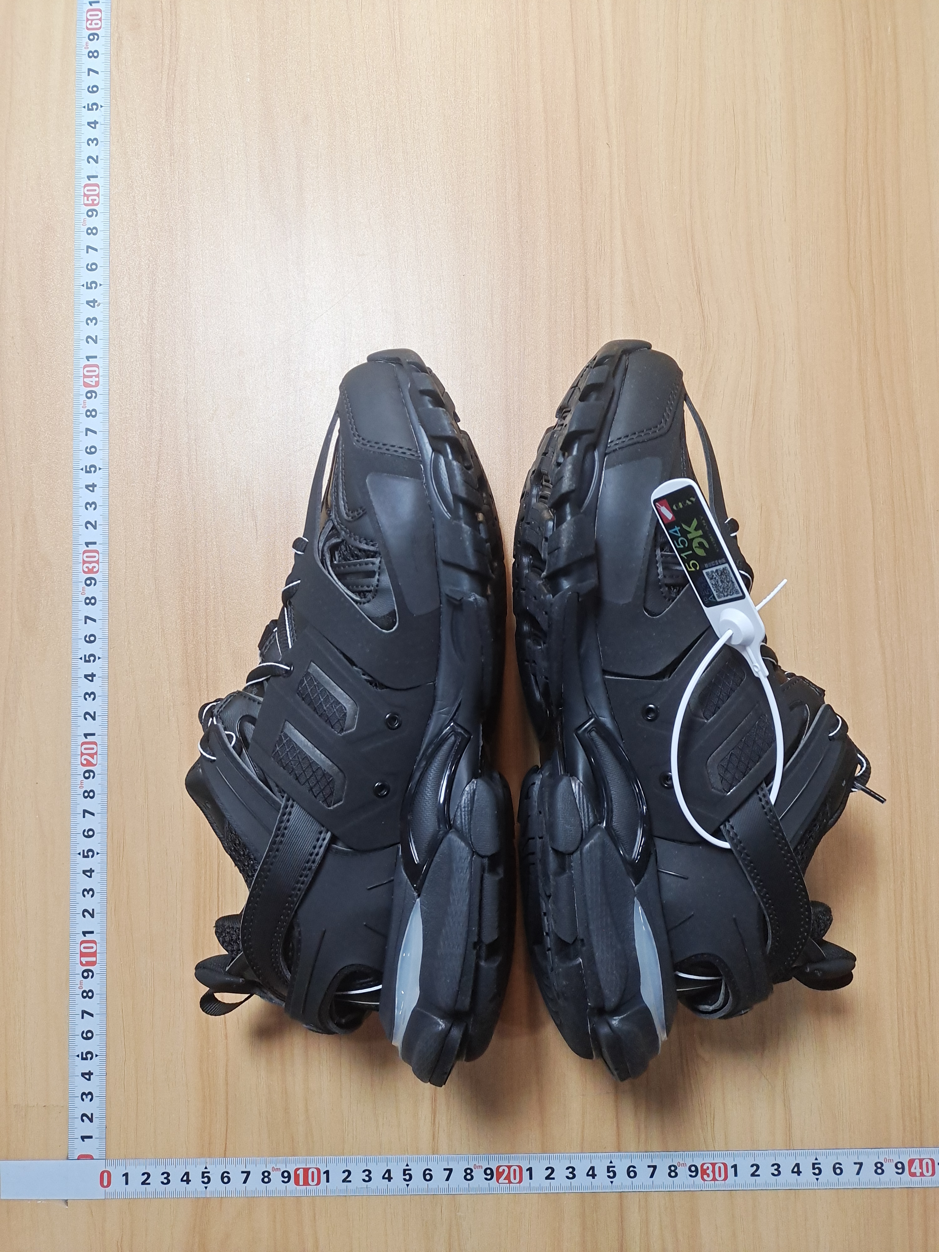 OK  Batch   Balenciaga Track -5