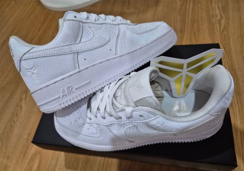 An Updated Look At The Kobe Bryant x Nike Air Force 1 Low “Forever White”(pic3)