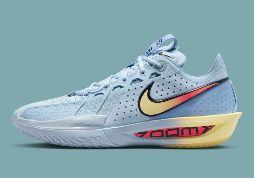 The Nike Zoom GT Cut 3 Sizes Up A “Glacier Blue” Makeover(pic1)